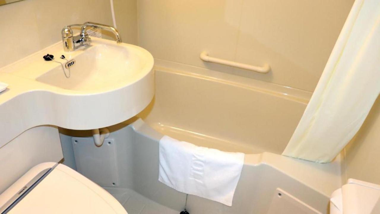 Toyoko Inn Utsunomiya Ekimae No 2 Екстер'єр фото